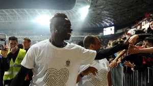 Mario Balotelli podczas fety w Nicei