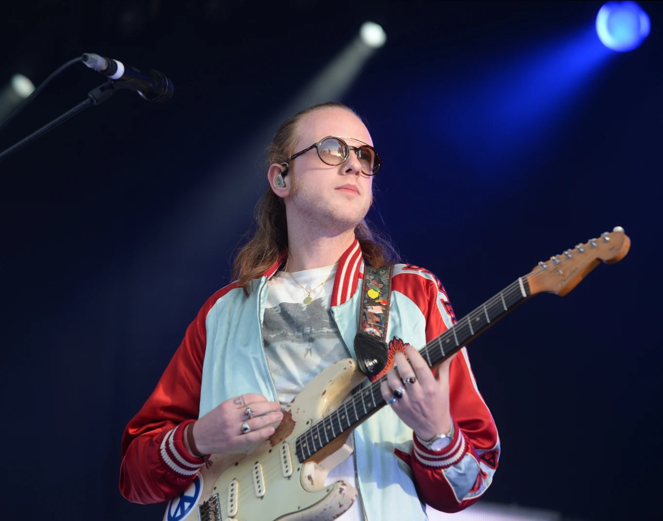 Alex Trimble z Two Door Cinema Cllub na Orange Warsaw Festival 2017 Alex Trimble z Two Door Cinema Cllub na Orange Warsaw Festival 2017