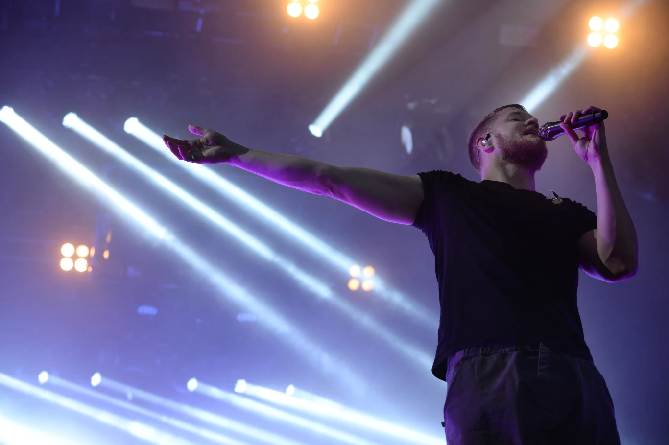 Dan Reynolds z Imagine Dragons na Orange Warsaw Festival 2017 Dan Reynolds z Imagine Dragons na Orange Warsaw Festival 2017