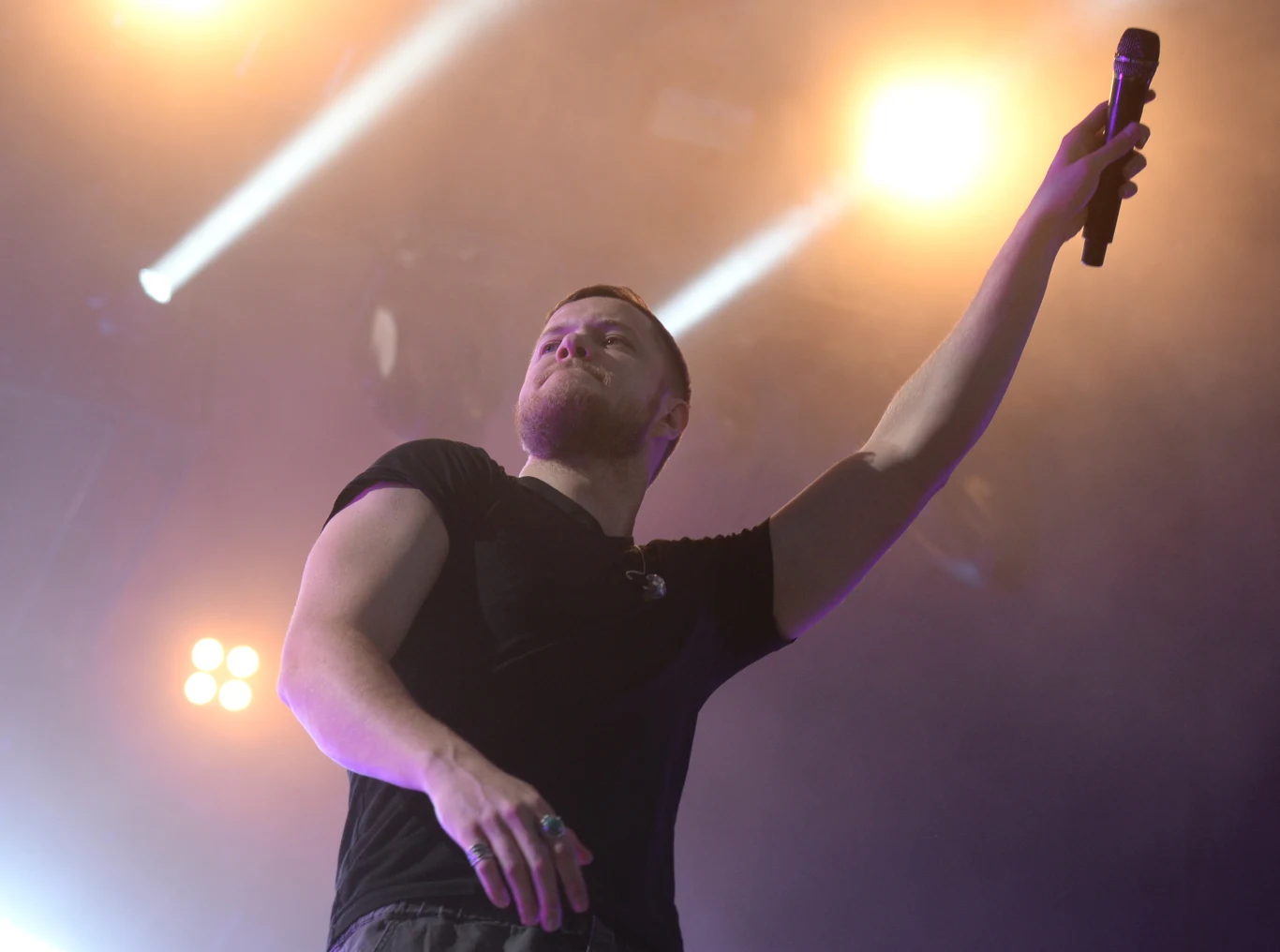Dan Reynolds z Imagine Dragons na Orange Warsaw Festival 2017 Dan Reynolds z Imagine Dragons na Orange Warsaw Festival 2017