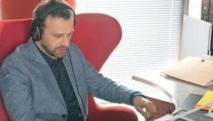 "Na Wspólnej": Choć Krzysztof weźmie sobie mocno do serca uwagi żony, przyjmie propozycję Gwiazdy