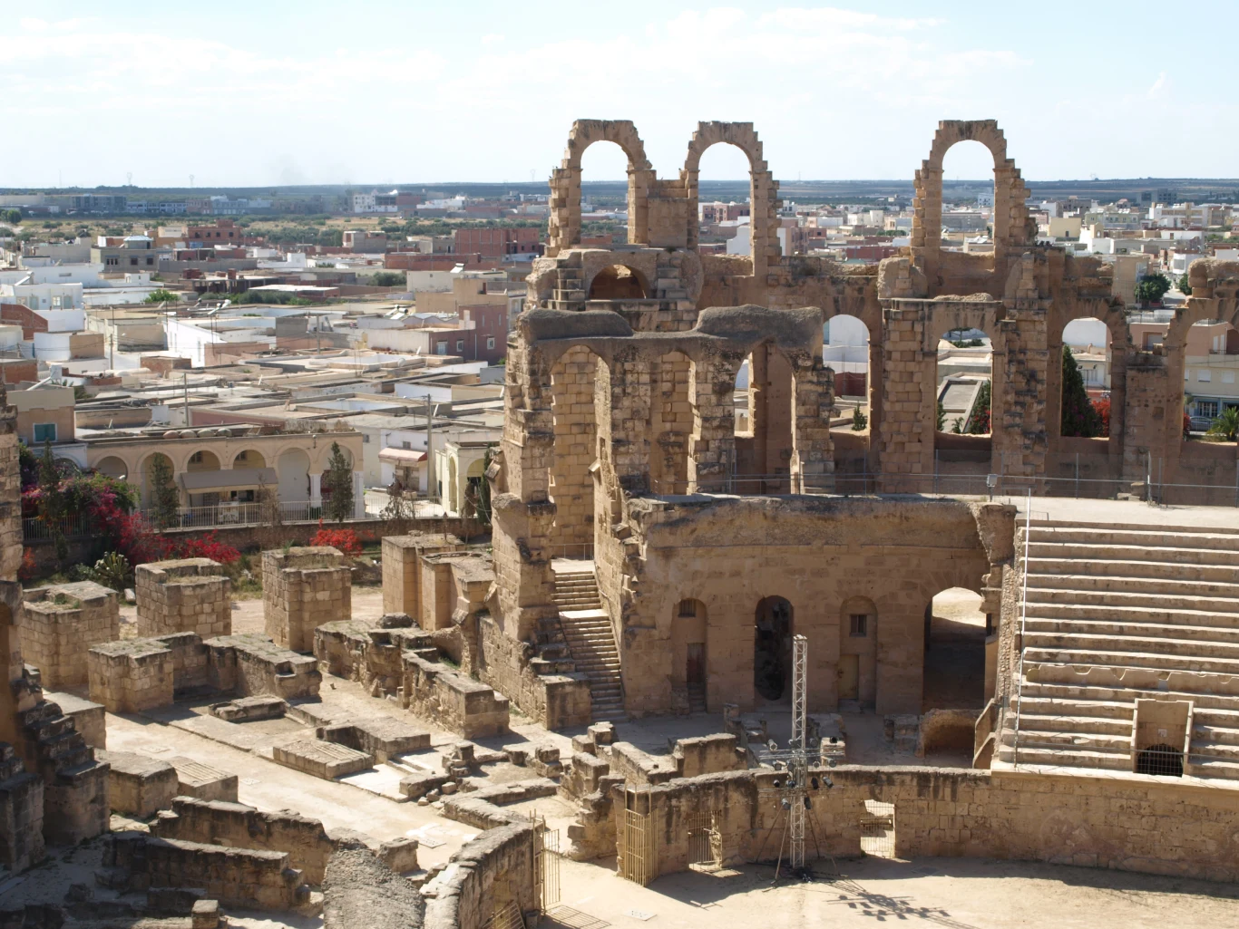 Amfiteatr robi ogromne wrażenie na turystach z całego świata