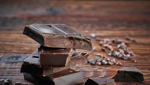 Gorzka czekolada ma coś, co może nas uratować. Wyniki robią wrażenie