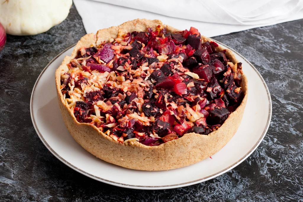 Buraczkowa tarta tatin z fetą Buraczkowa tarta tatin z fetą