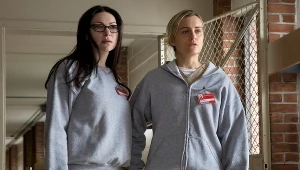 "Orange is the New Black": Laura Prepon (Alex), Taylor Schilling (Piper)