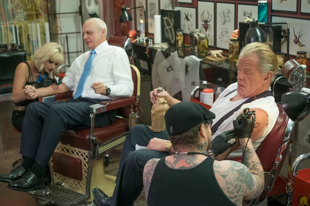 Cały sezon serialu "Graves" jest już dostępny w serwisie HBO GO