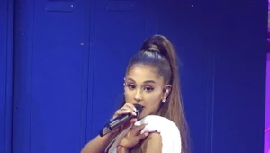 Ariana Grande na scenie w Paryżu