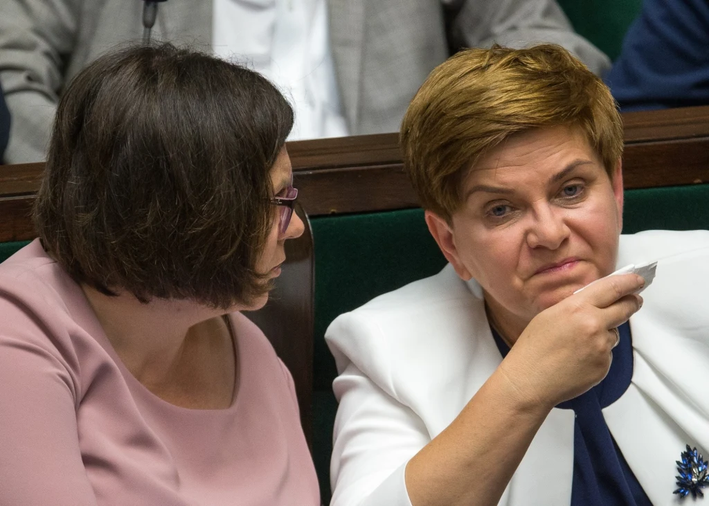Małgorzata Sadurska, Beata Szydło