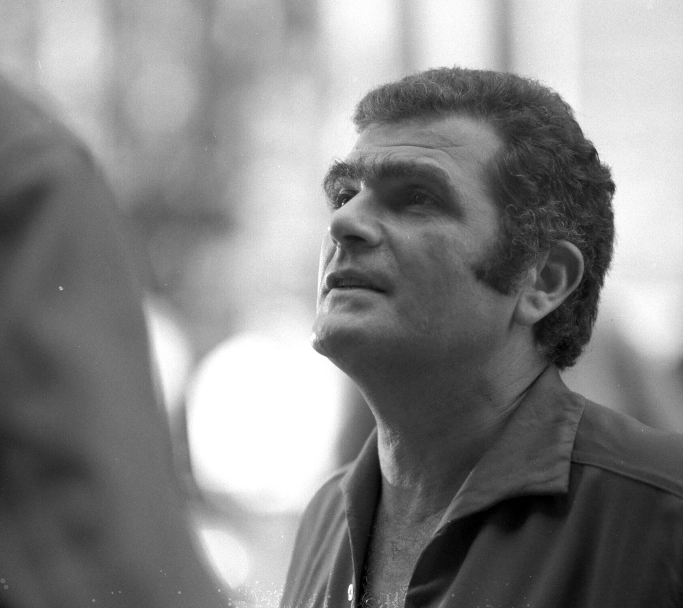 Janusz Morgenstern na planie filmu "Trzeba zabić tę miłość" 