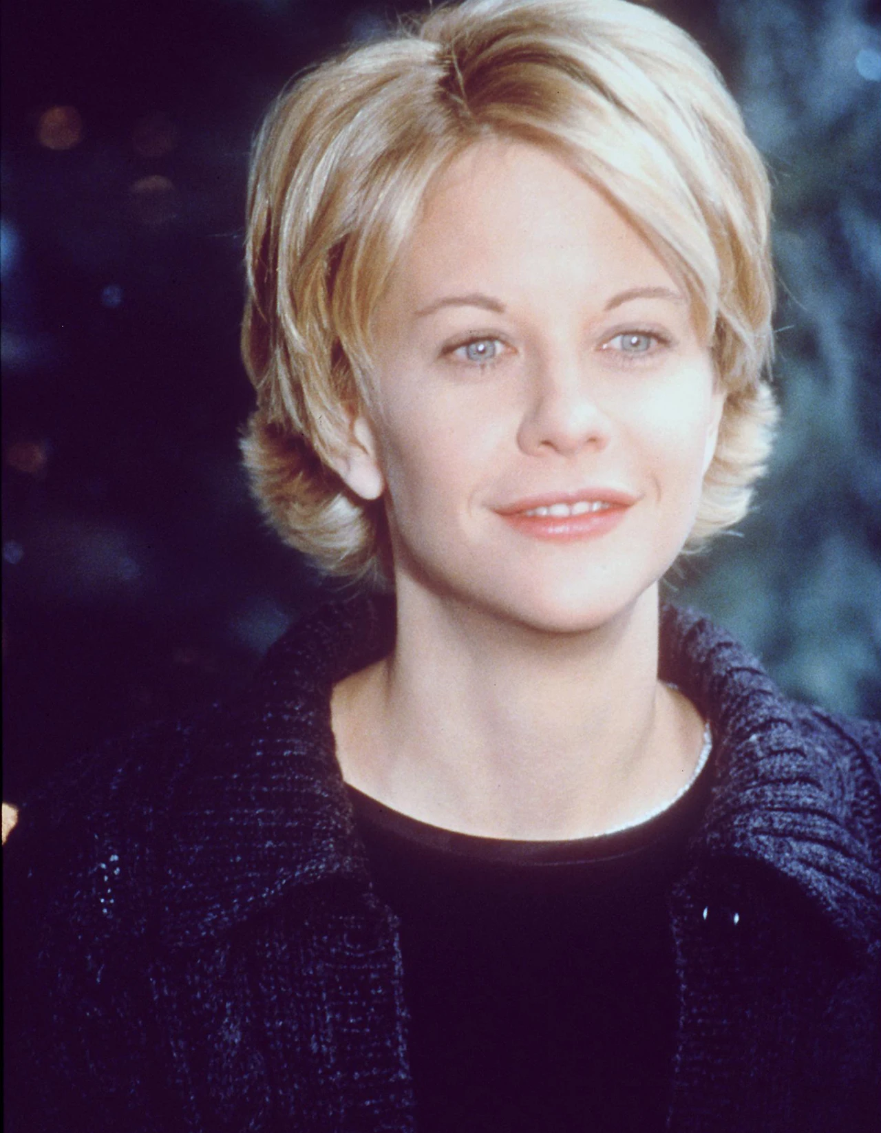 Meg Ryan w 1998 roku w filmie "Masz wiadomość" wyglądała tak...