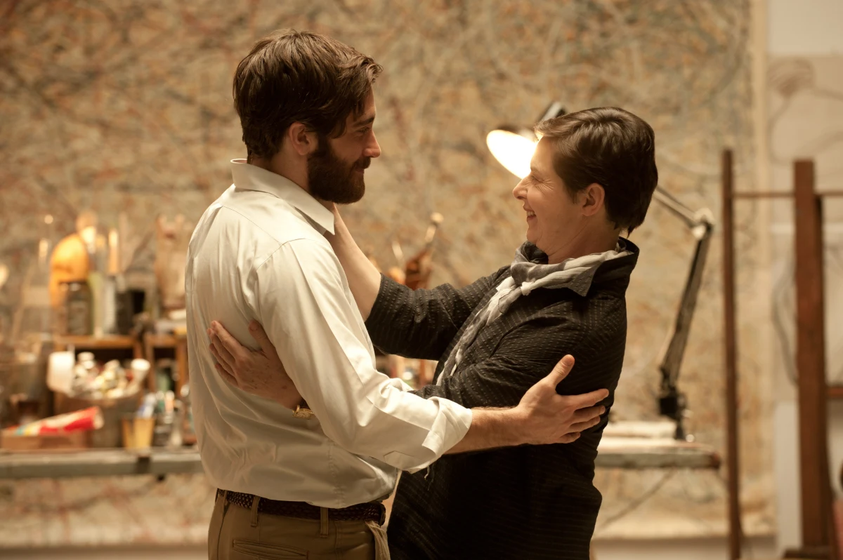 W matkę głównego bohatera (Jake Gyllenhaal) wcieliła się tez w thrillerze "Wróg" (2013) Denisa Villeneuve'a.