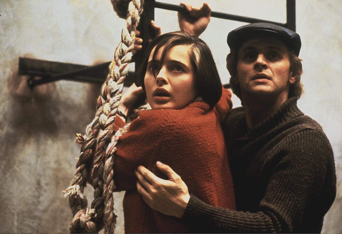Z Michaiłem Barysznikowem w swym amerykańskim debiucie - filmie "Białe noce" (1985). Zanim podbiła Hollywood, wystąpiła w zaledwie trzech włoskich filmach.