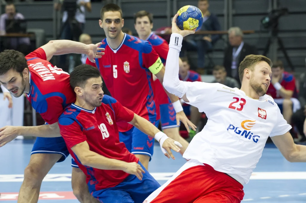 Kamil Syprzak w meczu z Serbią