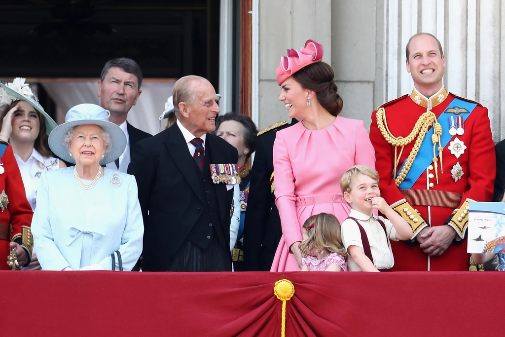 Monarchini świętowała 91. urodziny w towarzystwie męża, księcia Filipa, dzieci, wnuków i prawnuków. Monarchini świętowała 91. urodziny w towarzystwie męża, księcia Filipa, dzieci, wnuków i prawnuków.