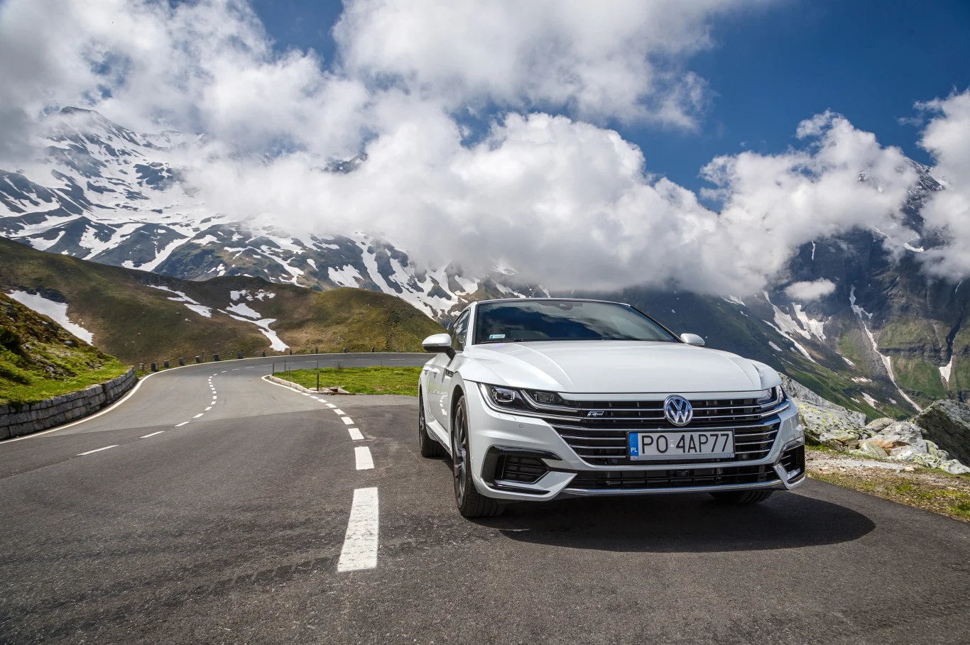 Volkswagen Arteon w Alpach