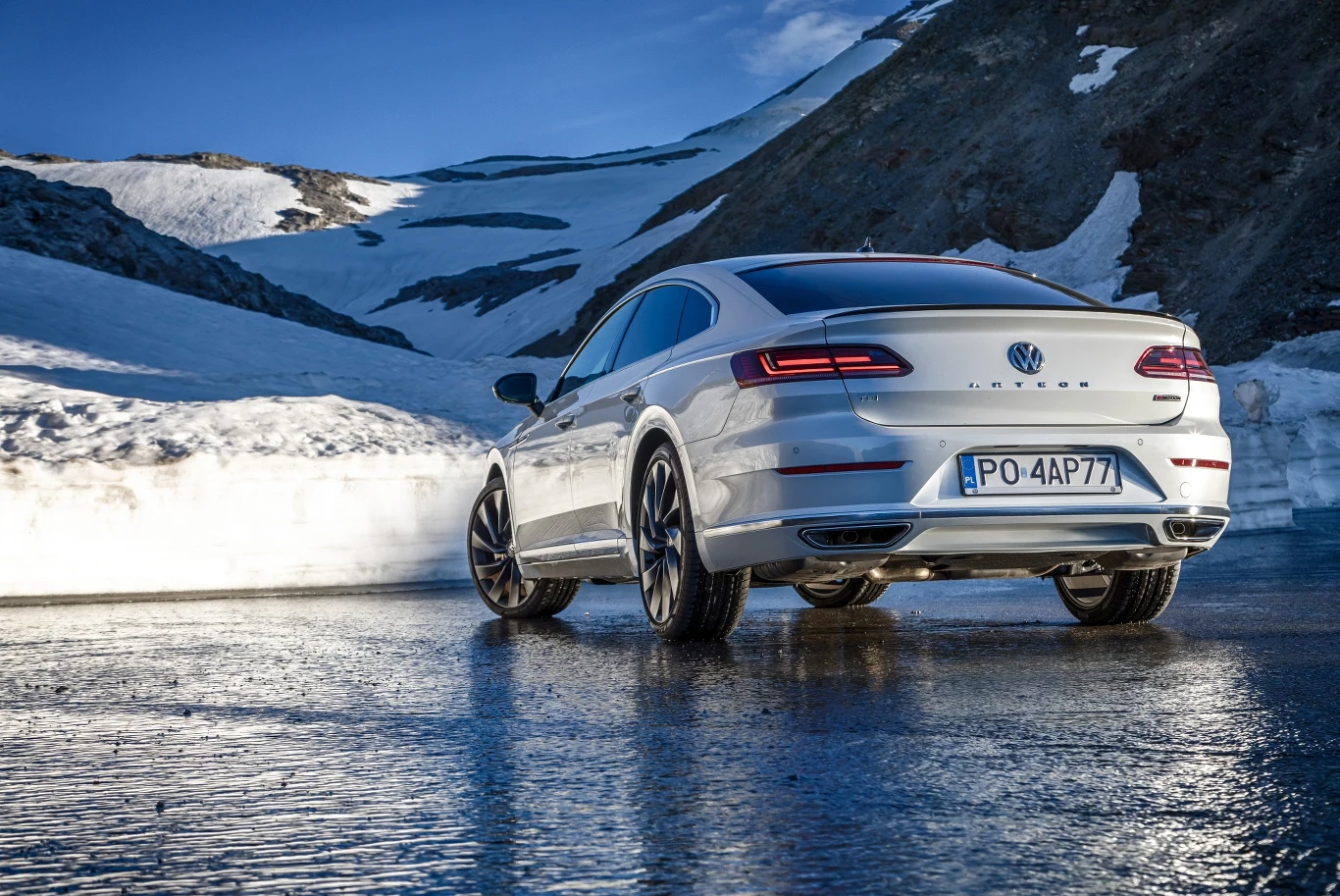 Volkswagen Arteon w Alpach