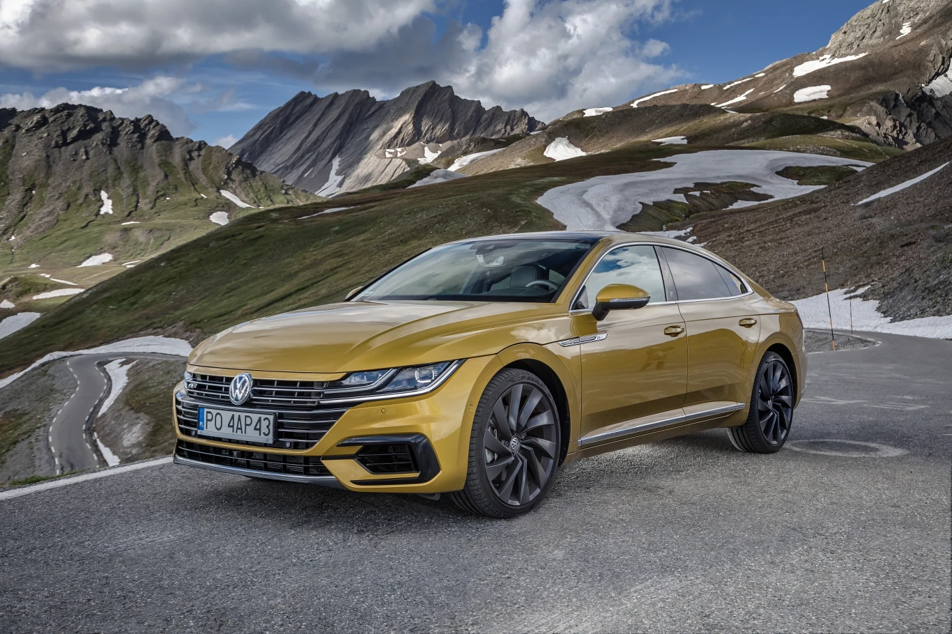 Volkswagen Arteon w Alpach