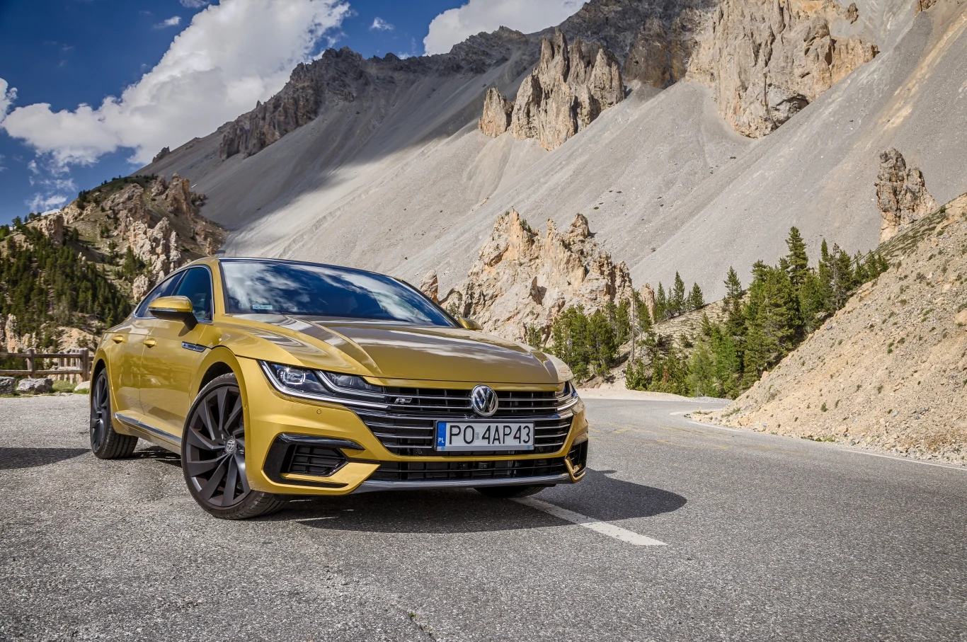 Volkswagen Arteon w Alpach