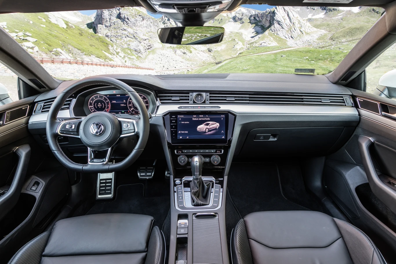 Volkswagen Arteon w Alpach