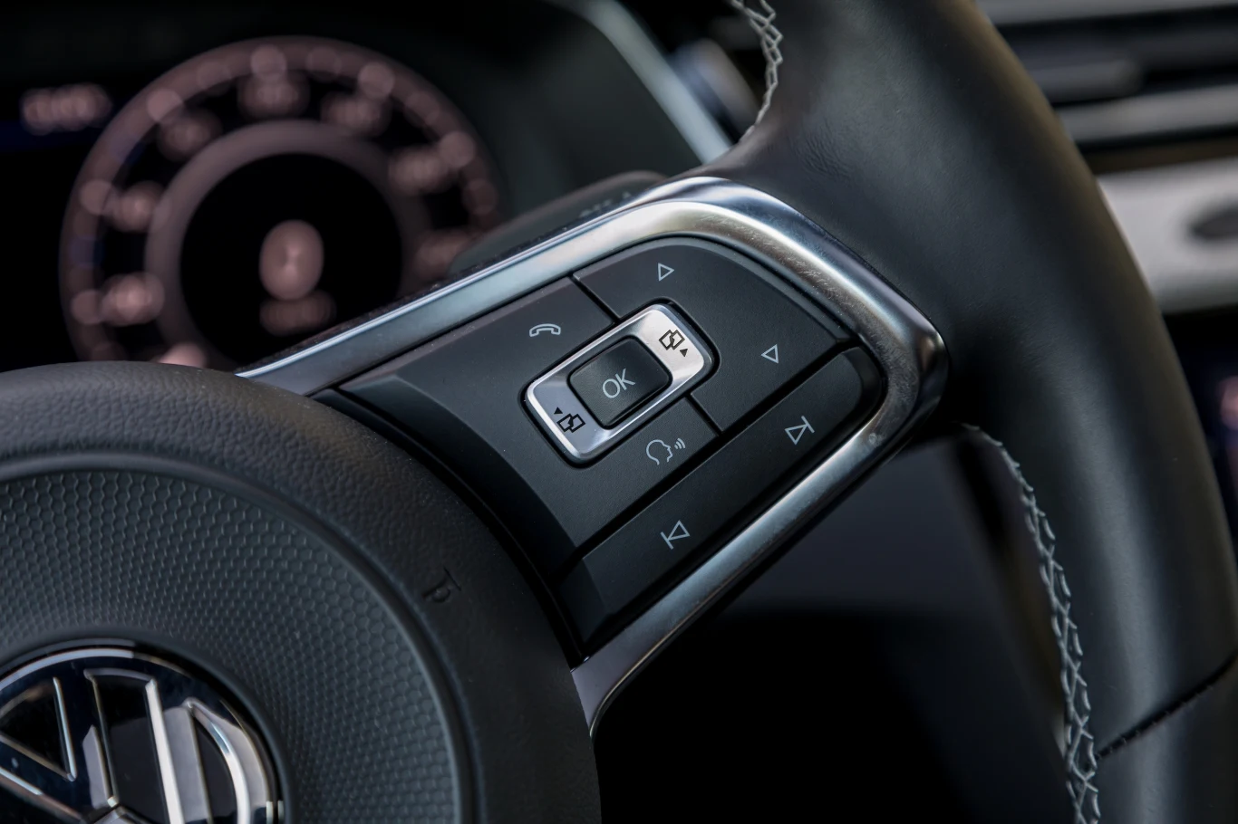 Volkswagen Arteon w Alpach