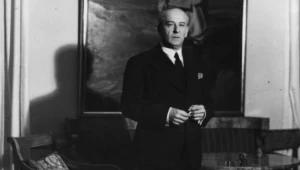 Jednym z założycieli Komitetu Narodowego Amerykanów Polskiego Pochodzenia był legionista Bolesław Wieniawa-Długoszowski