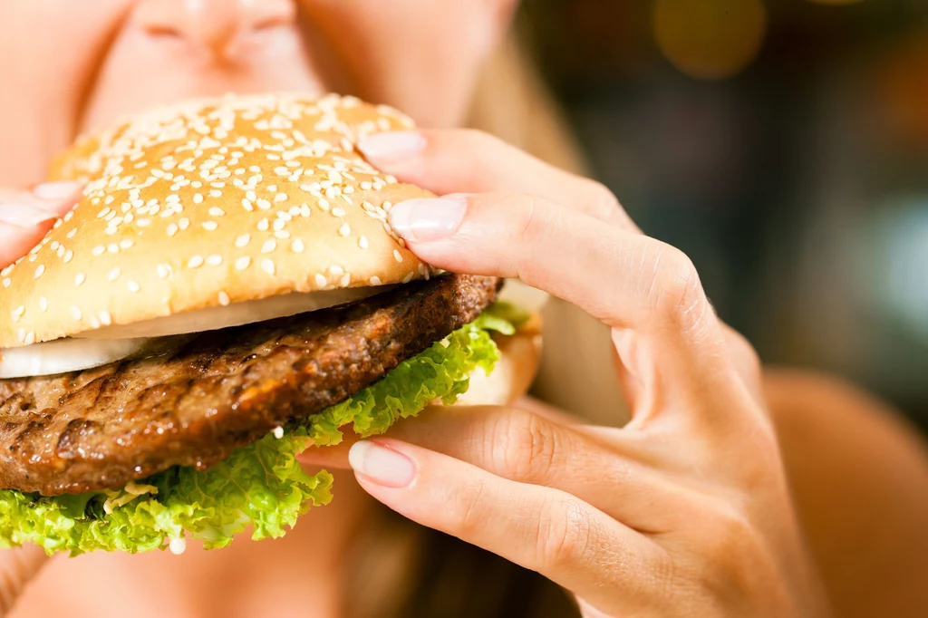 Tylko od ciebie zależy, jak zjesz burgera i czym go popijesz