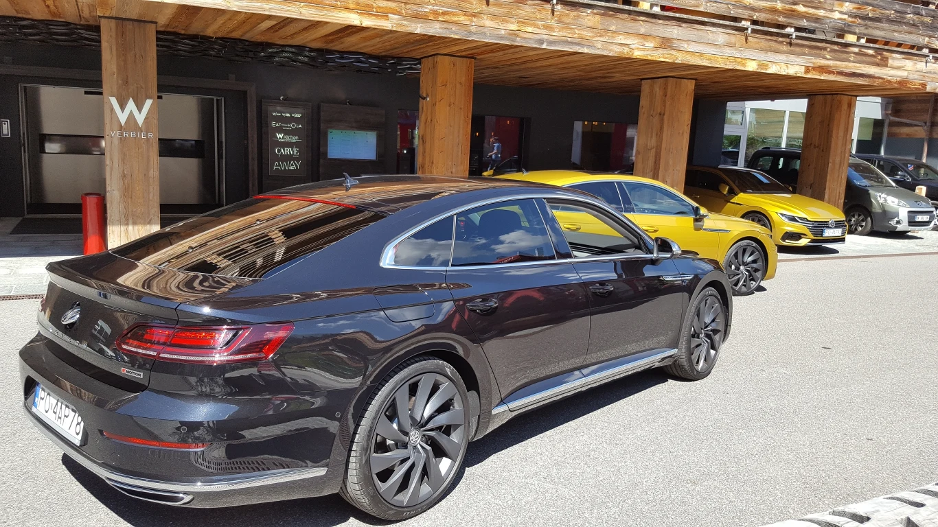 Volkswagen Artega w Alpach