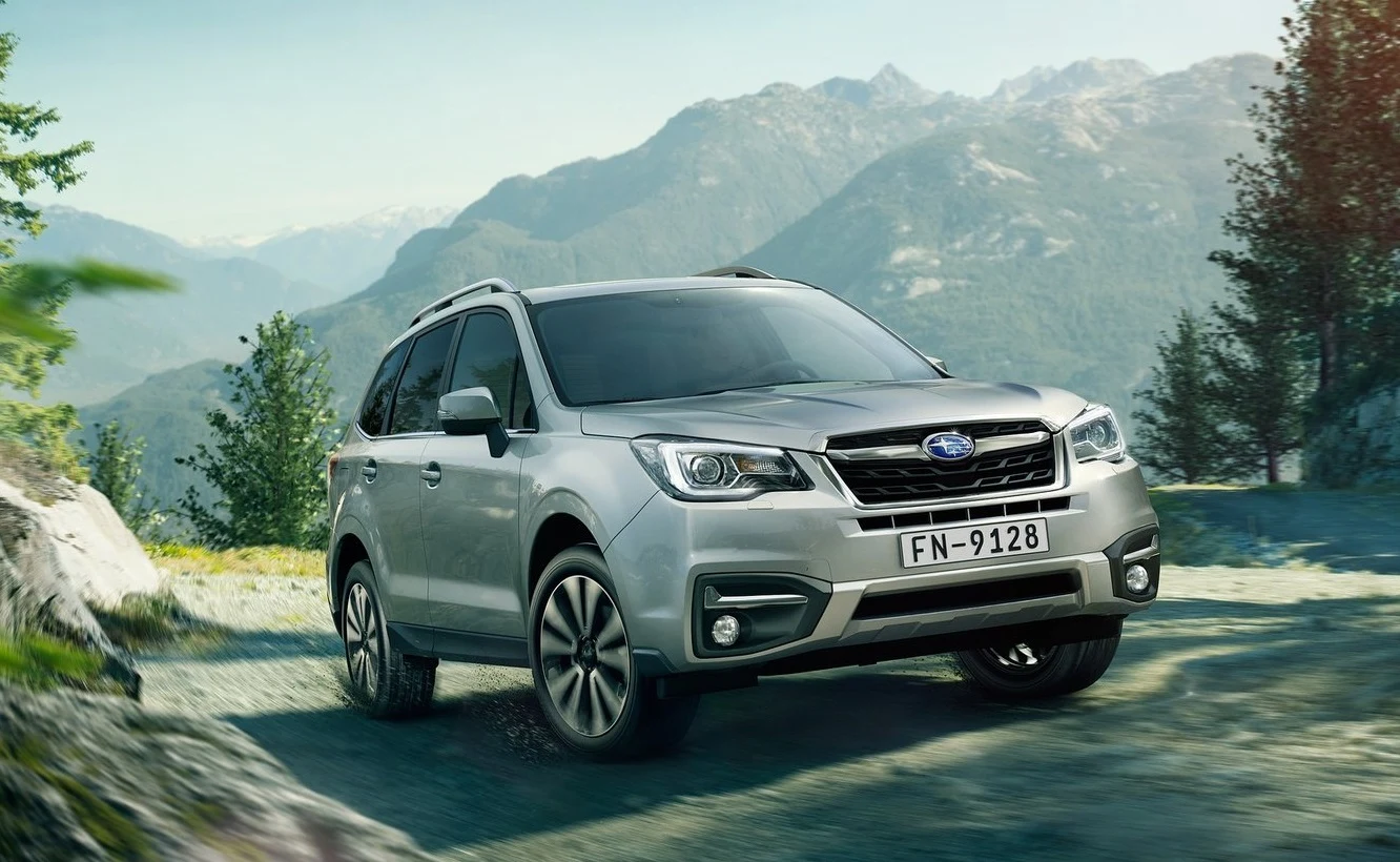 Najnowsza, czwarta generacja produkowana jest od 2012 roku. W 2015 roku samochód poddano lekkim modyfikacjom – zmieniono między innymi przyciski na kierownicy, pokrętła klimatyzacji oraz zestaw audio. W porównaniu do pierwszej generacji nadwozie samochodu nieco urosło – teraz Forester ma 4595 mm długości, czyli o 14,5 cm więcej. Pod maską może znaleźć się jeden z trzech silników w układzie bokser – dwa benzynowe i jeden Diesla. Te pierwsze mają dwa litry pojemności i moc 150 lub 241 KM, natomiast jednostka zasilana olejem napędowym generuje 147 KM. Ceny tego modelu zaczynają się od 25,5 tys. euro (w przeliczeniu około 107 tys. zł). Najnowsza, czwarta generacja produkowana jest od 2012 roku. W 2015 roku samochód poddano lekkim modyfikacjom – zmieniono między innymi przyciski na kierownicy, pokrętła klimatyzacji oraz zestaw audio. W porównaniu do pierwszej generacji nadwozie samochodu nieco urosło – teraz Forester ma 4595 mm długości, czyli o 14,5 cm więcej. Pod maską może znaleźć się jeden z trzech silników w układzie bokser – dwa benzynowe i jeden Diesla. Te pierwsze mają dwa litry pojemności i moc 150 lub 241 KM, natomiast jednostka zasilana olejem napędowym generuje 147 KM. Ceny tego modelu zaczynają się od 25,5 tys. euro (w przeliczeniu około 107 tys. zł).