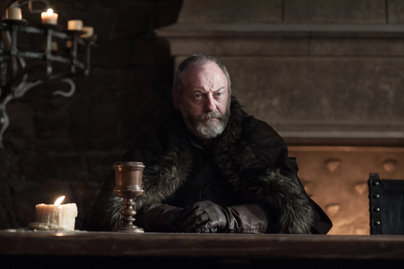 Liam Cunningham jako Davos Seaworth