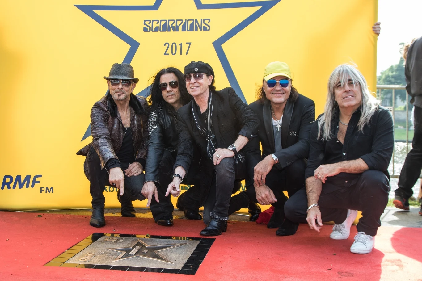 Scorpions odsłonili swoją gwiazdę w Alei Gwiazd w Krakowie Scorpions odsłonili swoją gwiazdę w Alei Gwiazd w Krakowie