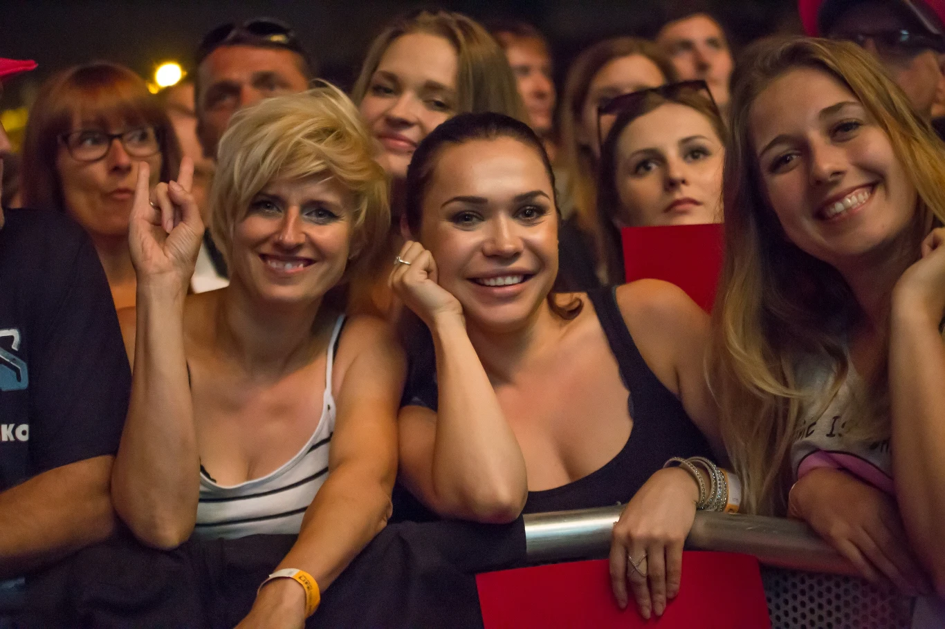 Fanki podczas koncertu Scorpions