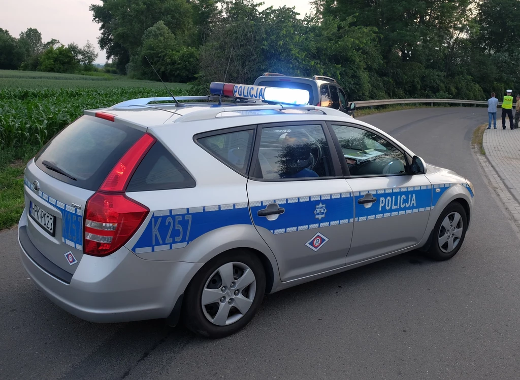 Chłopcem zaopiekowali się policjanci