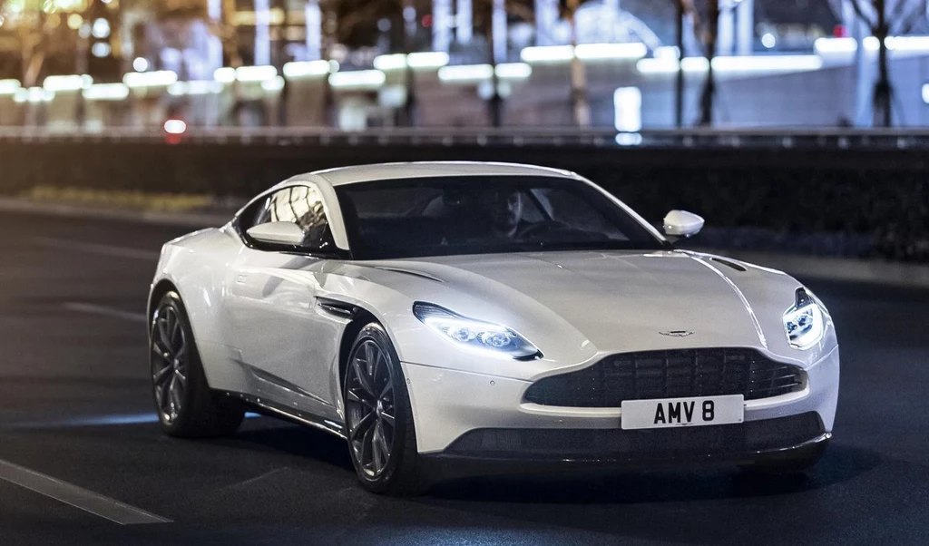 Aston Martin DB11 V8