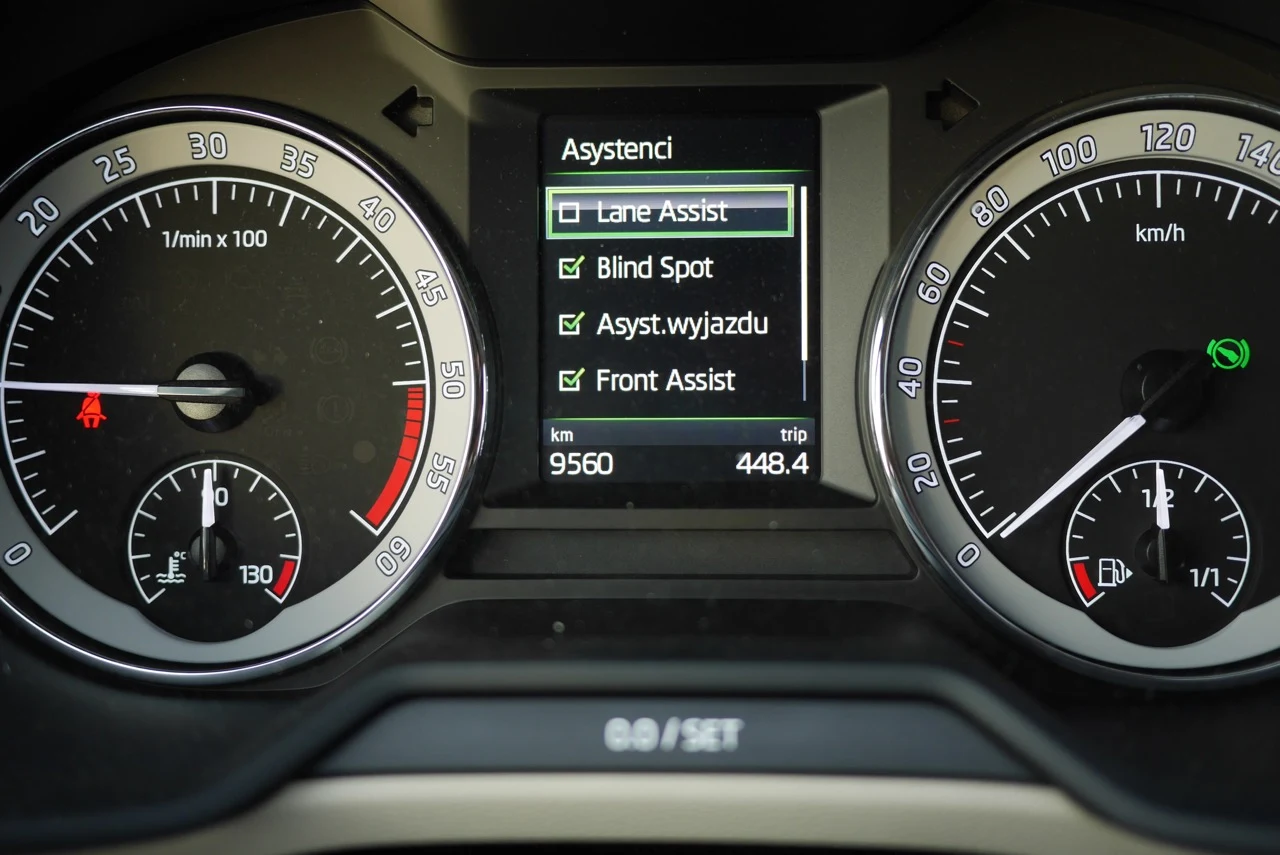 Skoda 2.0 TDI 150 KM 4x4 DSG Style kontra Skoda Octavia 1.4 TSI 140 KM 6M 
