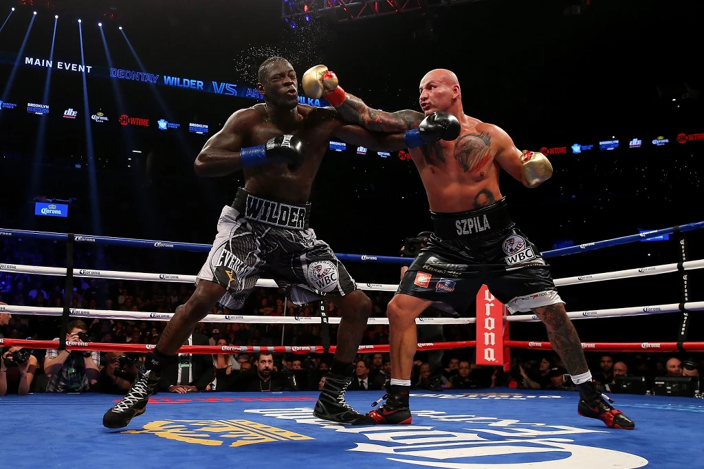 Artur Szpilka w walce z Deontayem Wilderem Artur Szpilka w walce z Deontayem Wilderem