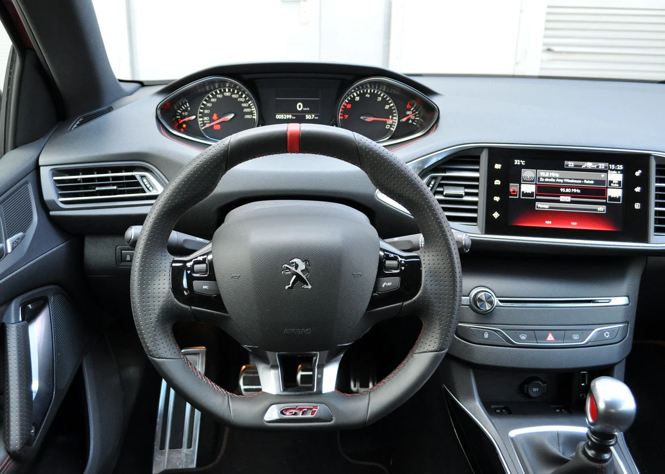 Peugeot 308 GTi Peugeot 308 GTi
