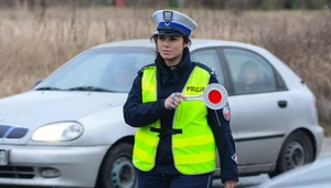 Policjant z mandatem może odwiedzić cię w domu