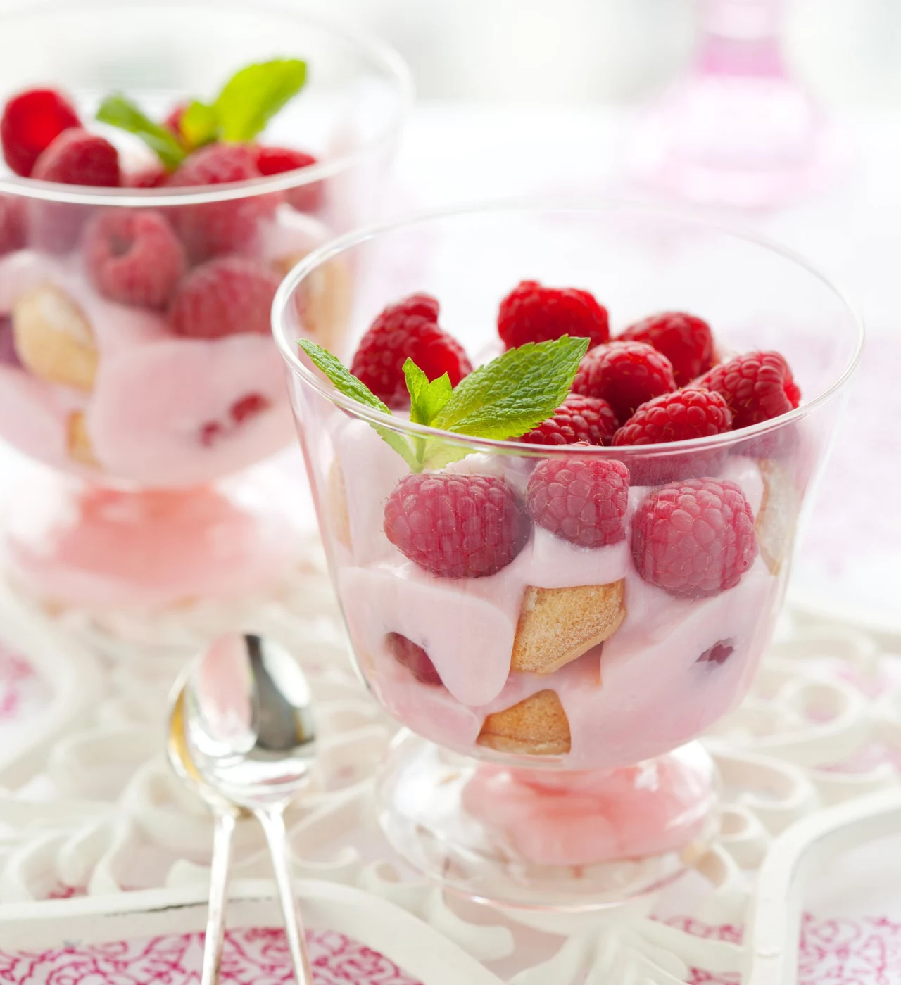 Jogurt z biszkoptami Jogurt z biszkoptami