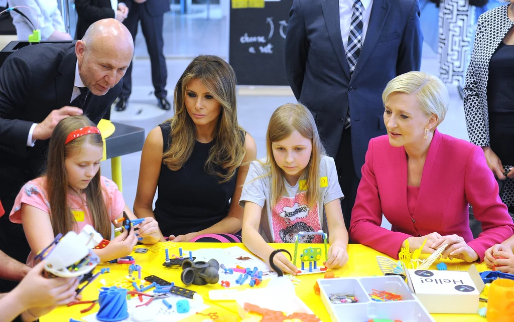 Melania Trump i Agata Duda z wizytą w Centrum Nauki Kopernik Melania Trump i Agata Duda z wizytą w Centrum Nauki Kopernik