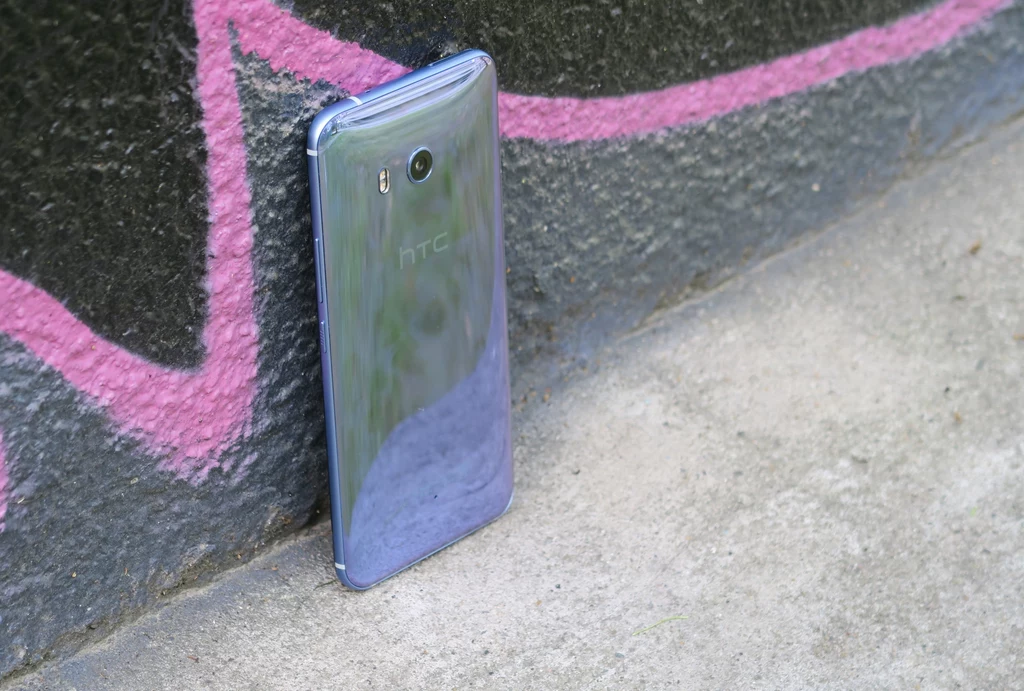 HTC U11