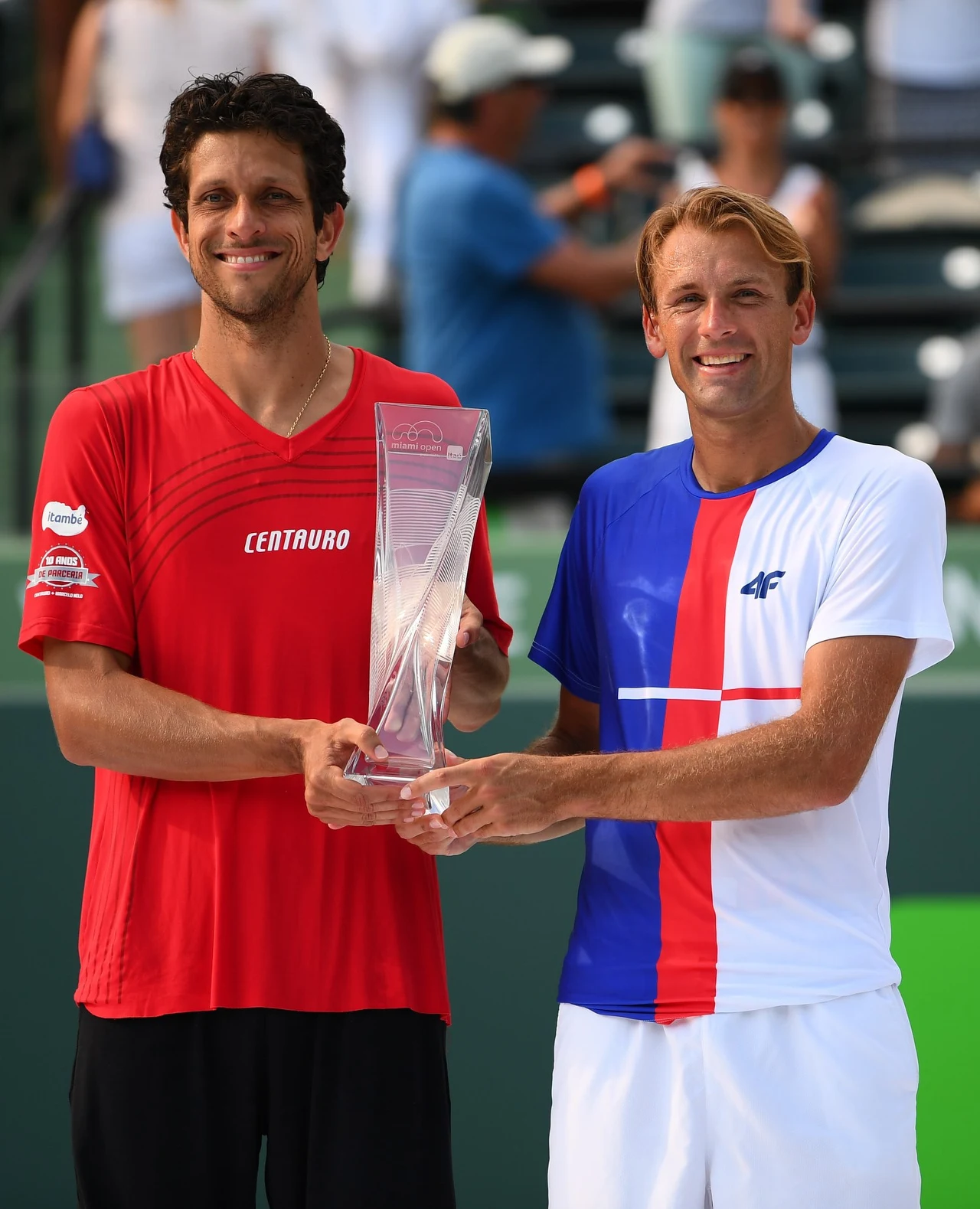 Łukasz Kubot (z prawej) i Marcelo Melo Łukasz Kubot (z prawej) i Marcelo Melo