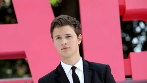 Ansel Elgort to tytułowy "Baby Driver"