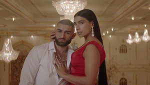 Sevdaliza z aktorem filmów dla dorosłych (klip "Bluecid")