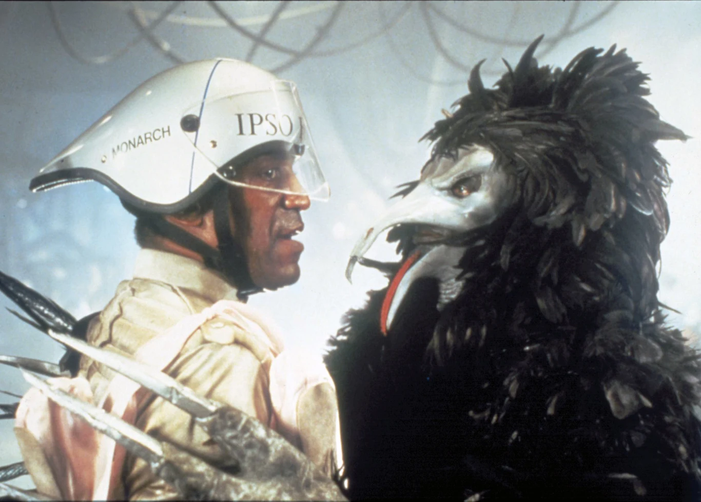 Nie wszystkie produkcje Cosby'ego święciły jednak sukcesy. Za tytułową rolę w produkcji science-fiction "Leonard, część 6" (1987) gwiazdor otrzymał nawet Złotą Malinę. Ponadto produkcja "wyróżniona" została podobnymi nagrodami w kategoriach najgorszy film i scenariusz.