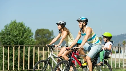 ​70 km świetnej ścieżki rowerowej. Po drodze jezioro i zamek