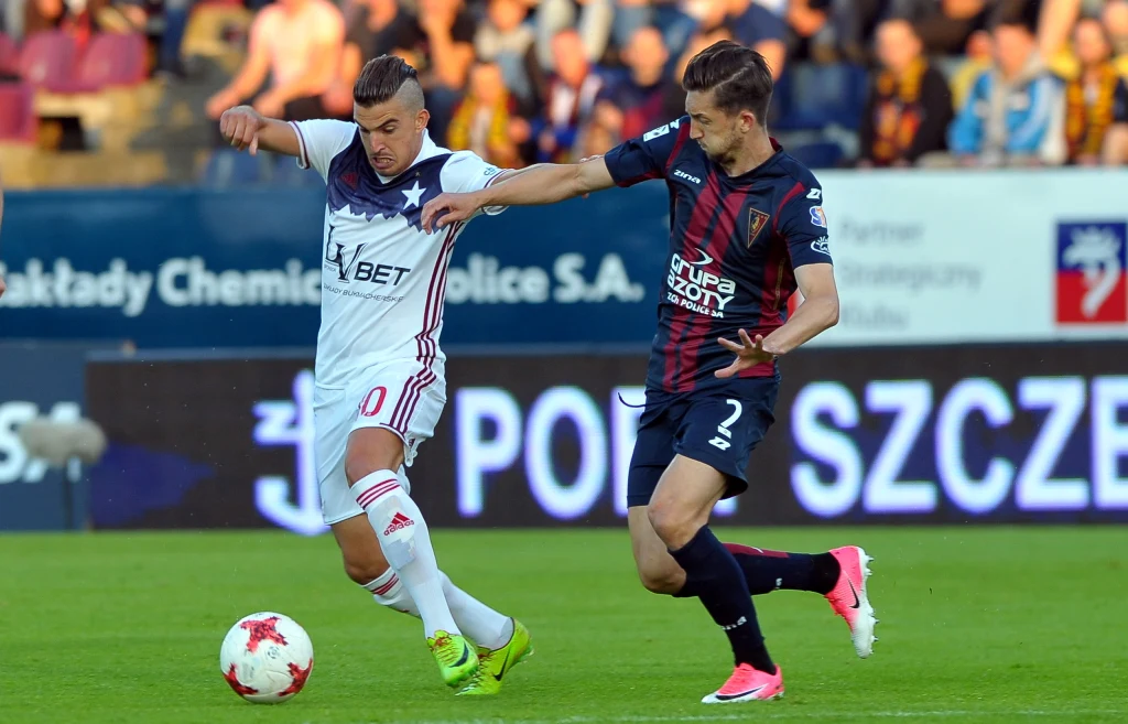 Pogoń Szczecin - Wisła Kraków 1-2 w meczu 1. kolejki Ekstraklasy Pogoń Szczecin - Wisła Kraków 1-2 w meczu 1. kolejki Ekstraklasy