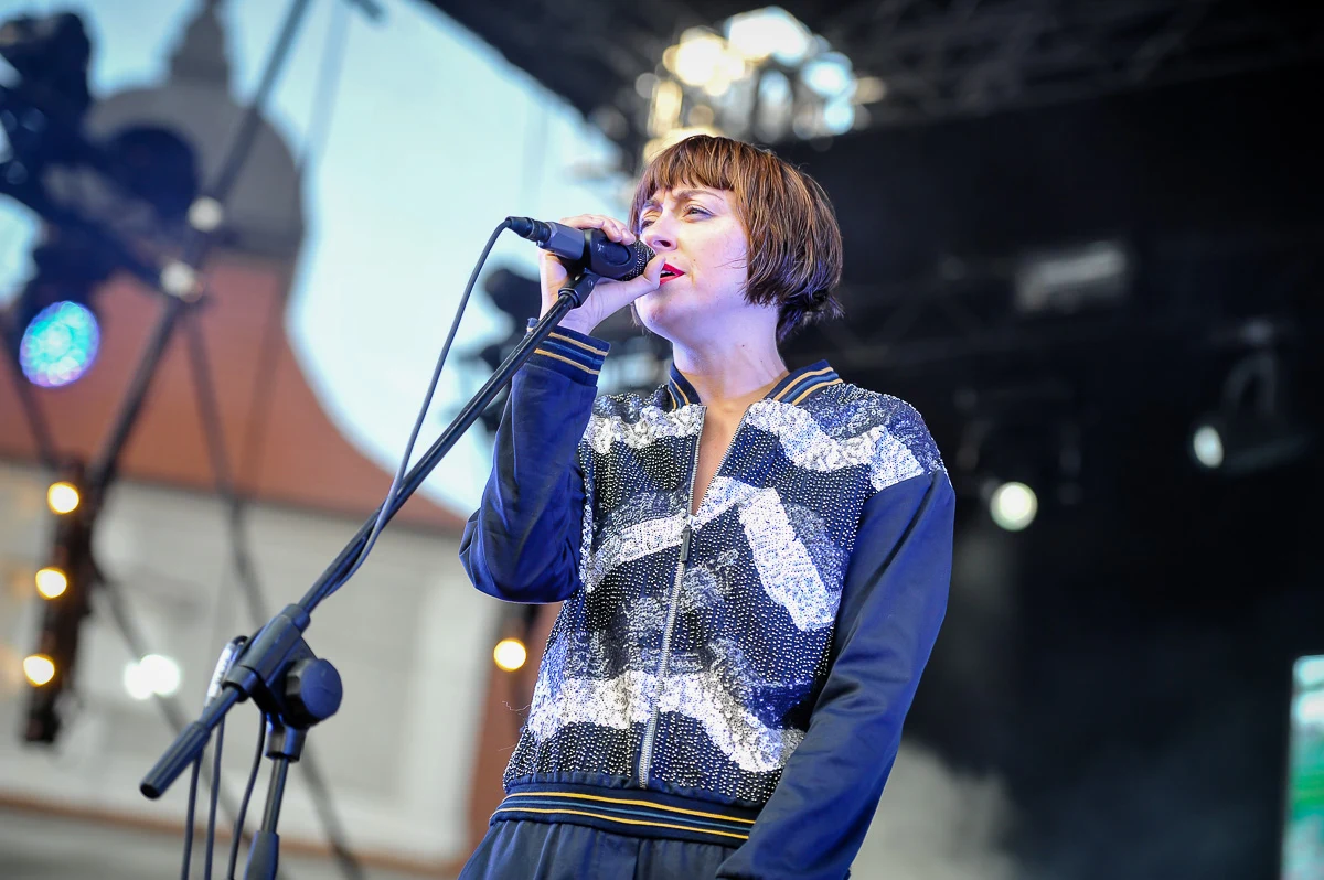 Zobacz zdjęcia z koncertu Natalii Przybysz z zespołem podczas Jarocin Festiwal