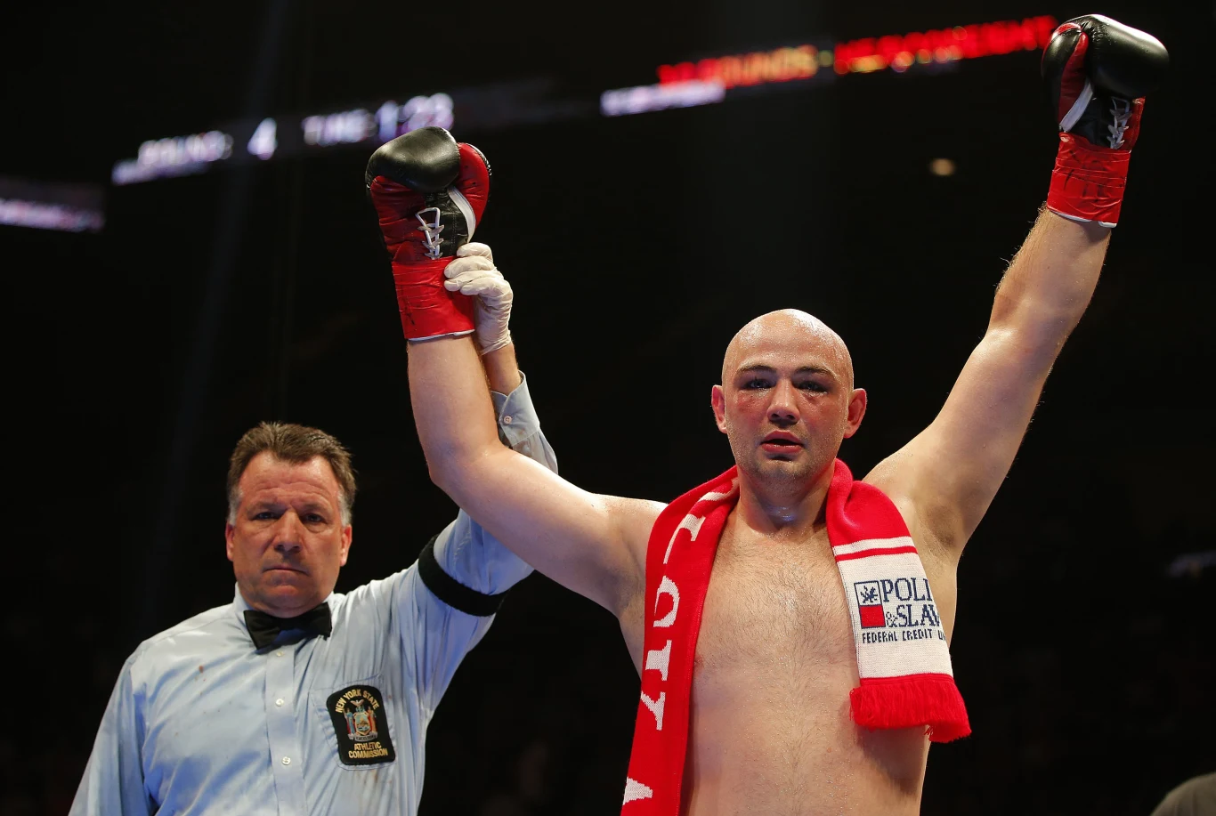 Adam Kownacki fetuje zwycięstwo nad Arturem Szpilką Adam Kownacki fetuje zwycięstwo nad Arturem Szpilką