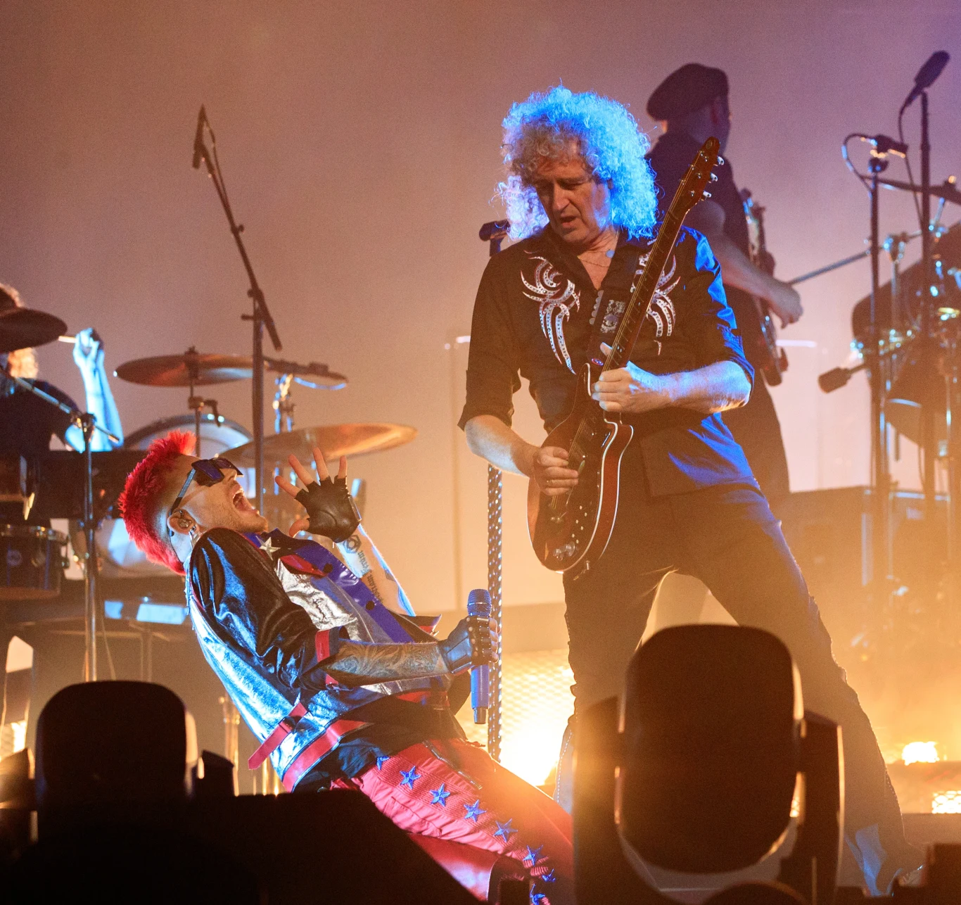 Brian May (z prawej) skończył 70 lat Brian May (z prawej) skończył 70 lat