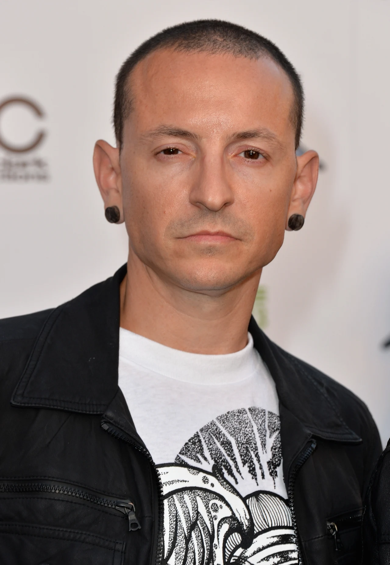 Linkin Park Pi Miesi cy Po mierci Chestera Benningtona Pocz tek 